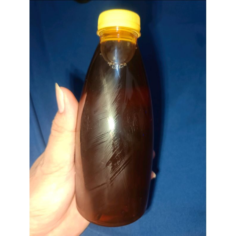 

Syrup Kental Manis Teh Upet Khas Cirebon Kemasan Botol Berat 400 Gram