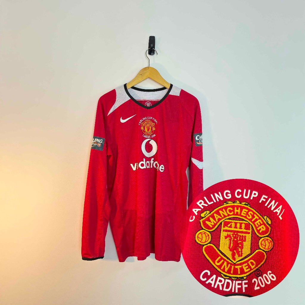 Jersey Retro Rare Manchester United Carling Cup Final 2006 Long Sleeve RONALDO