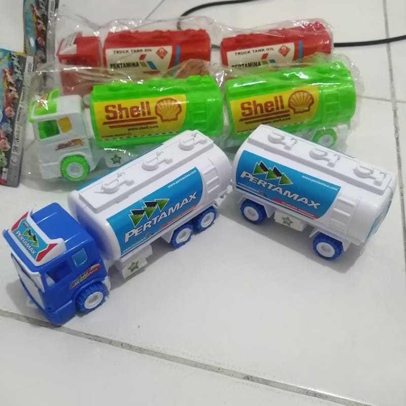 Promo Cod Mainan Truk Gandeng Pertamina ST2020 Truk gandeng kontainer