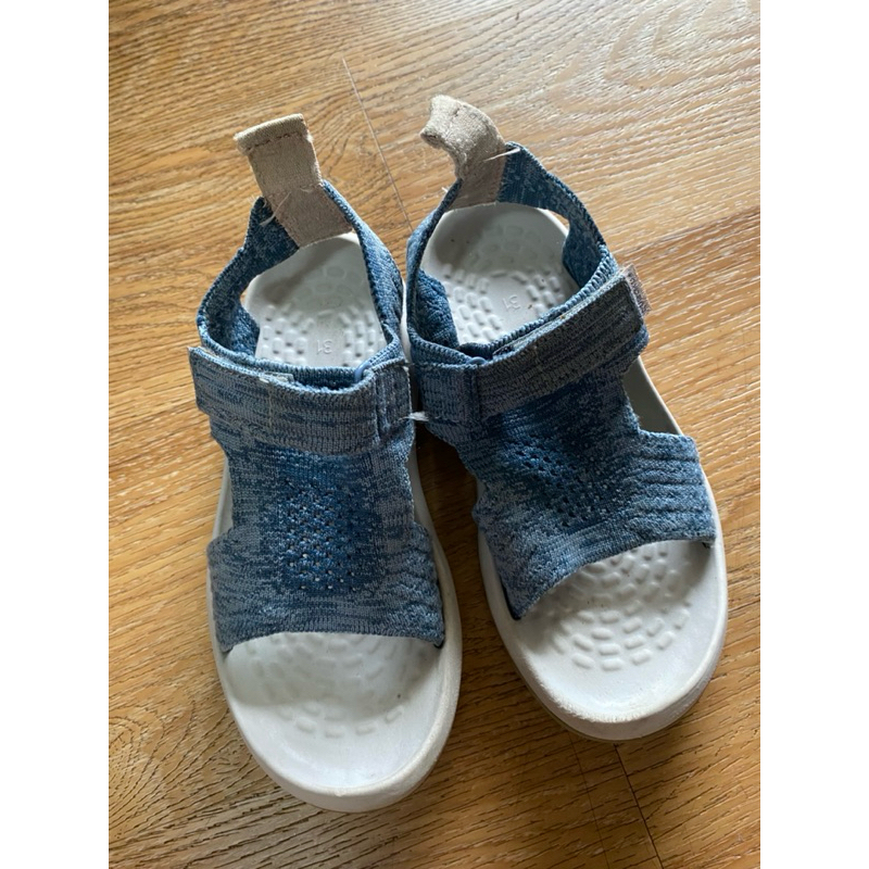 Quechua Sandal Hiking Anak Ukuran 31