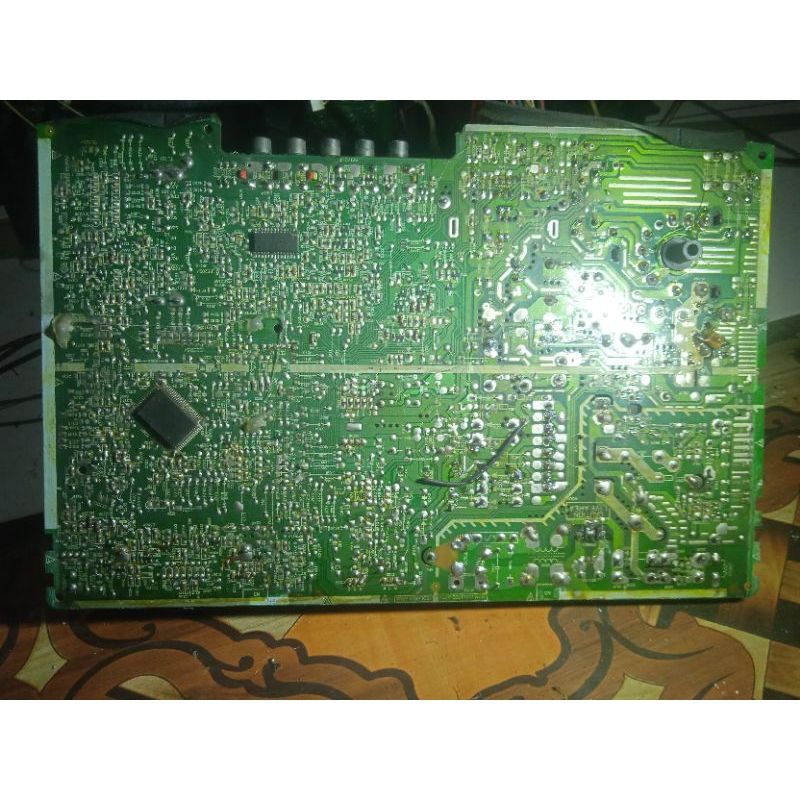 mesin tv tabung polytron XBR SUBWOOFER 21inc slim