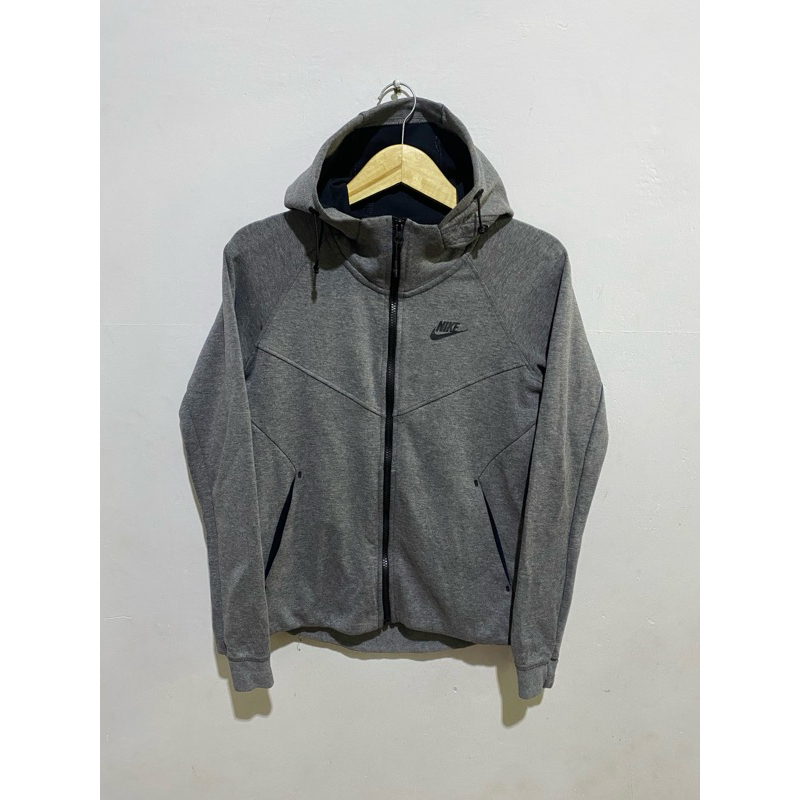 Nike Tech Fleece