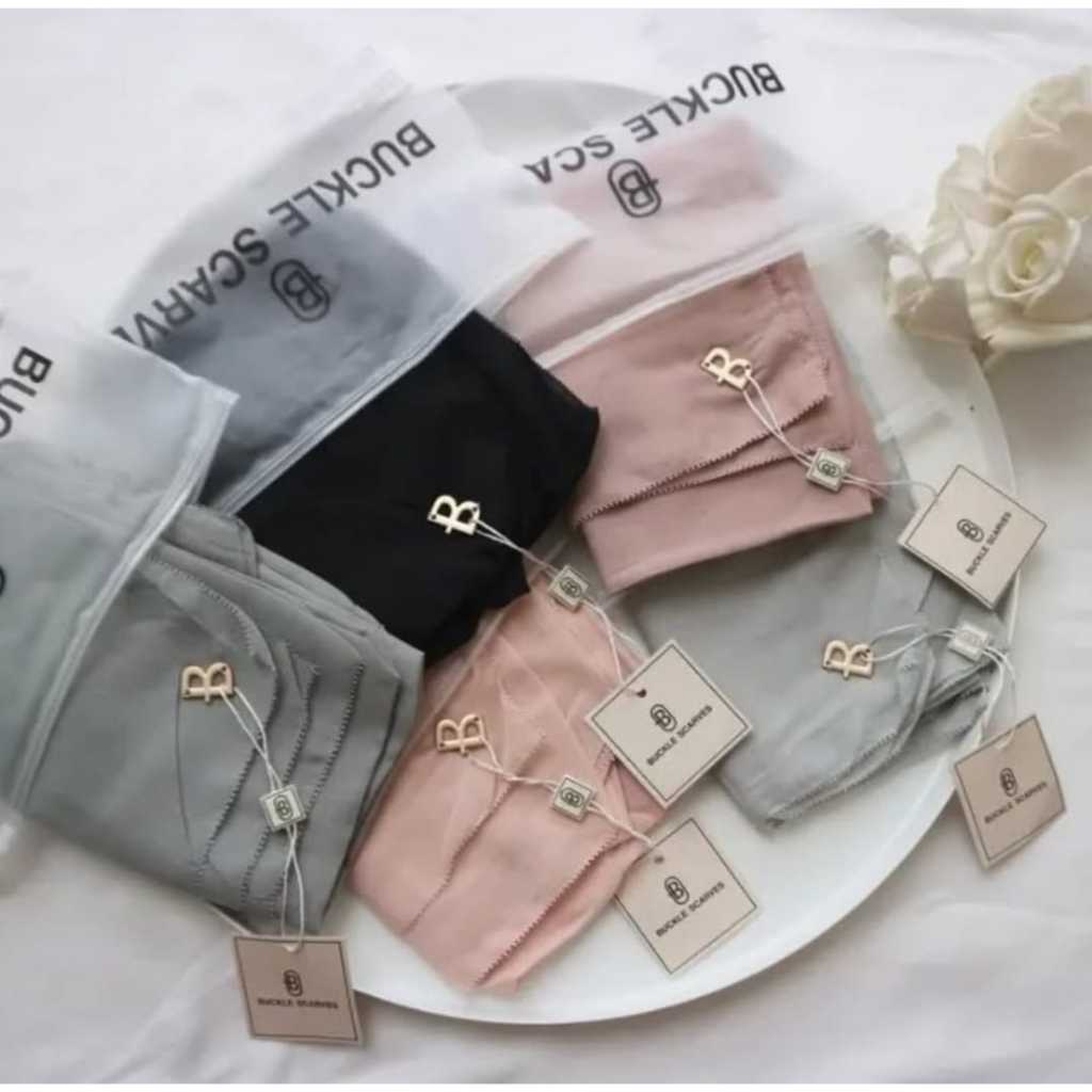 SEGI EMPAT BUCKLE POUCH SCARVES PARIS POLOS OLIVE ORI BUCKLE