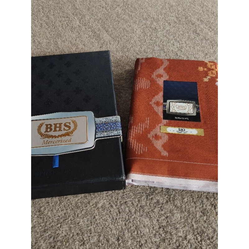 SARUNG TENUN BHS Gold Mercerized Lawas Motif JSK SKI Lawas Jadul