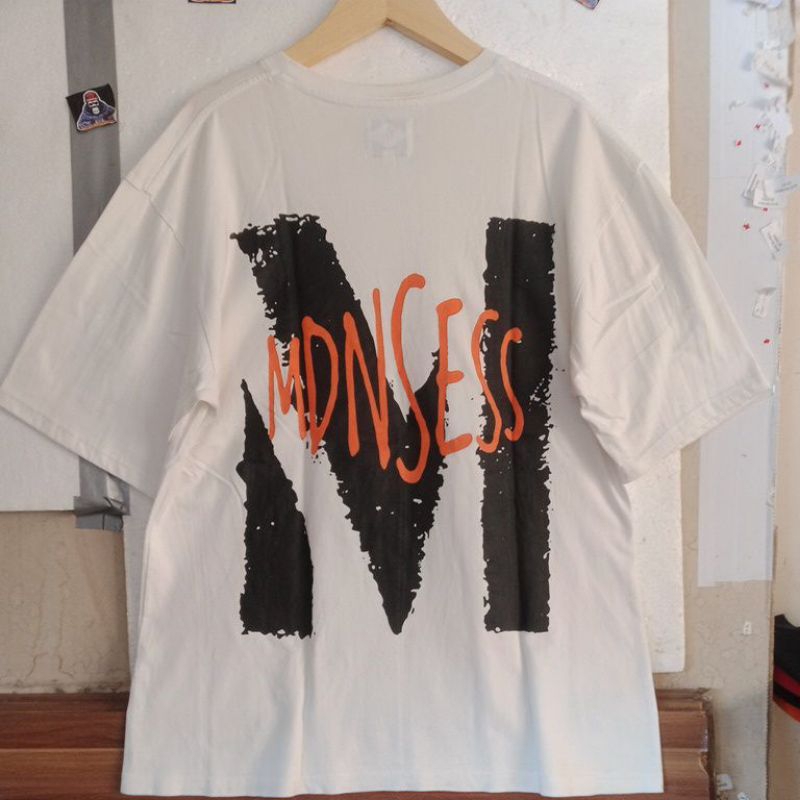 MADNESS t-shirt size M fit L private collection ORIGINAL