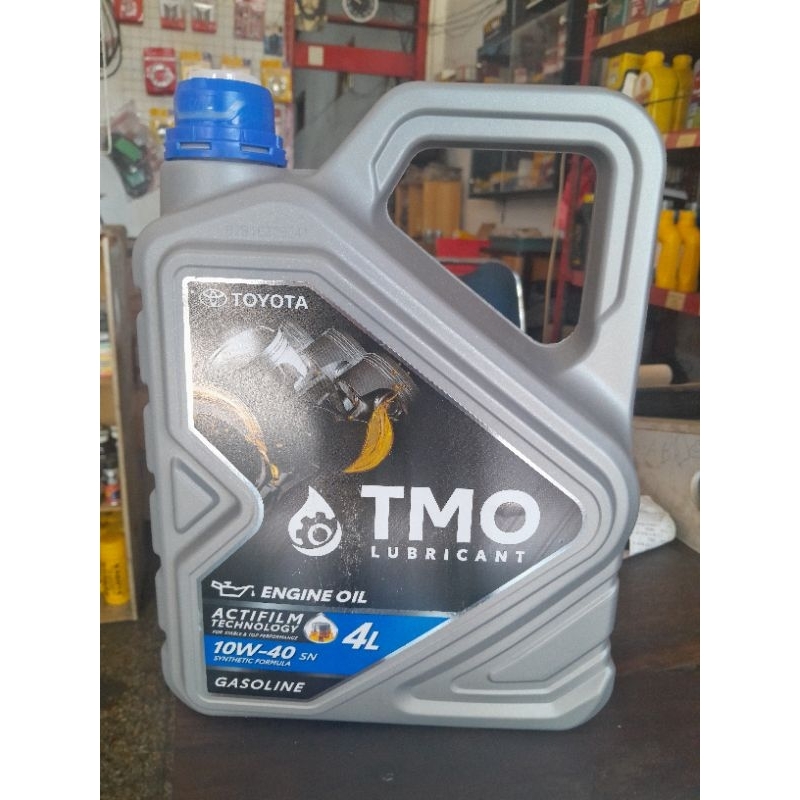 OLI TOYOTA BENSIN 4 LITER 10W40 ORIGINAL