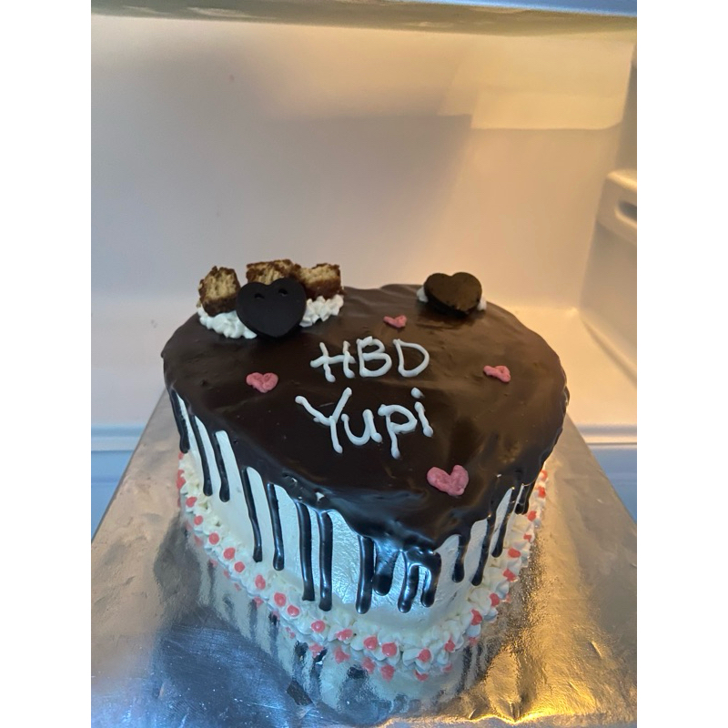

cake ulang tahun/cake ulang tahun murah/cake premium semarang/roti ulang tahun semarang/cake aniversary/cake