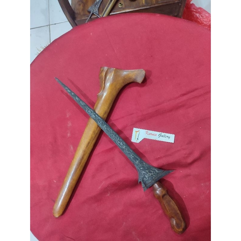 Keris Tumenggung Mataram pamor Bendo segodo