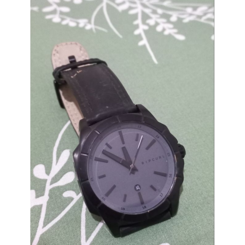 Preloved Jam Tangan Rip Curl Kulit