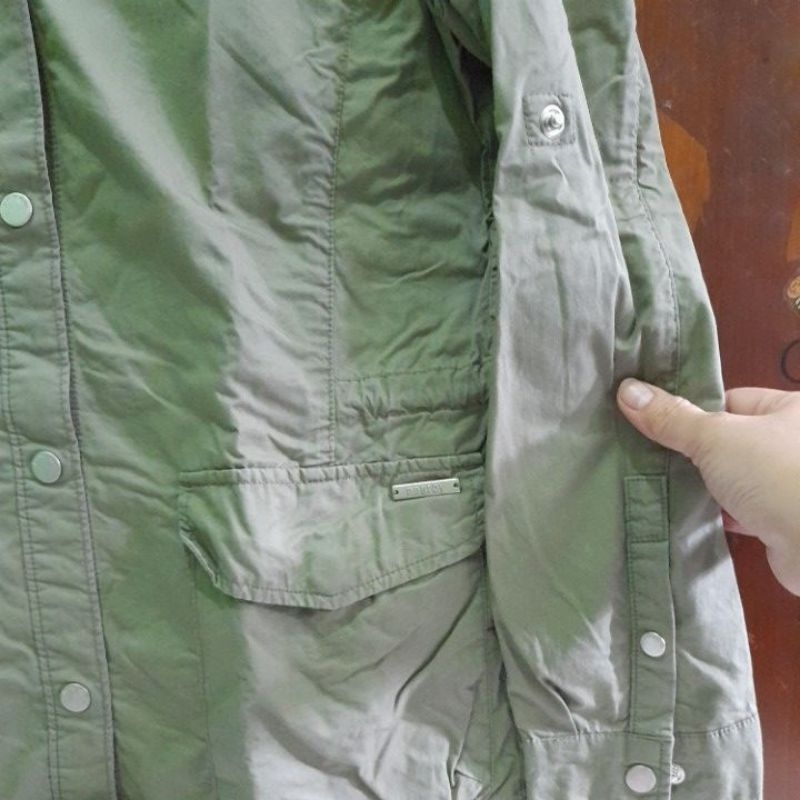 Jaket hijau army