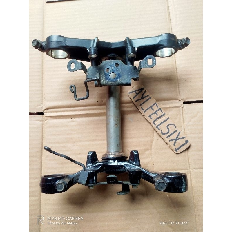 segitiga atas bawah Honda CBR150R lokal k45a