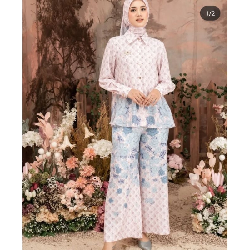 rosette scarf dan shirt wearing klamby new