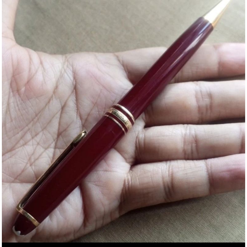 

Ballpoint Montblanc meisterstuck merah burgundy