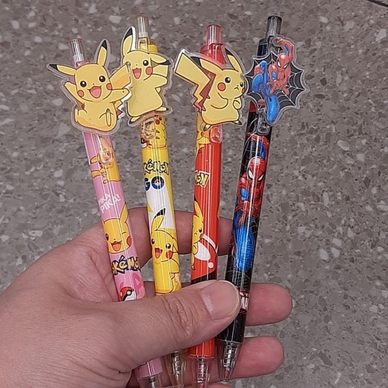 

bolpen karakter pokemon merchandise bolpoin pikachu bolpen karakter spiderman bolpen menulis anak sekolah karakter spiderman alat tulis bolpen pokemon