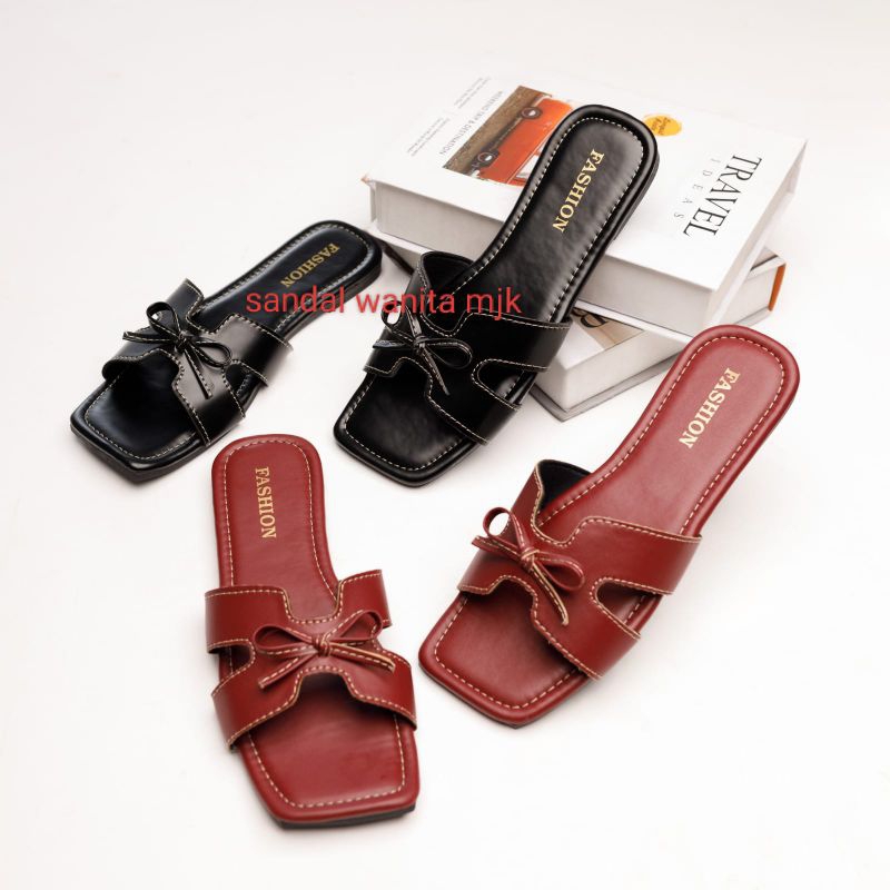 Sandal Flat Wanita Remaja Terbaru Kekinian Sandal Teplek Wanita Slop Korean Style Sandal Platform Wa