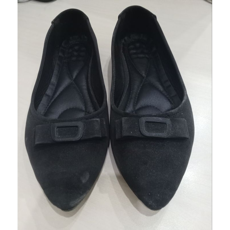 PRELOVED FLATSHOES LAVIOLA