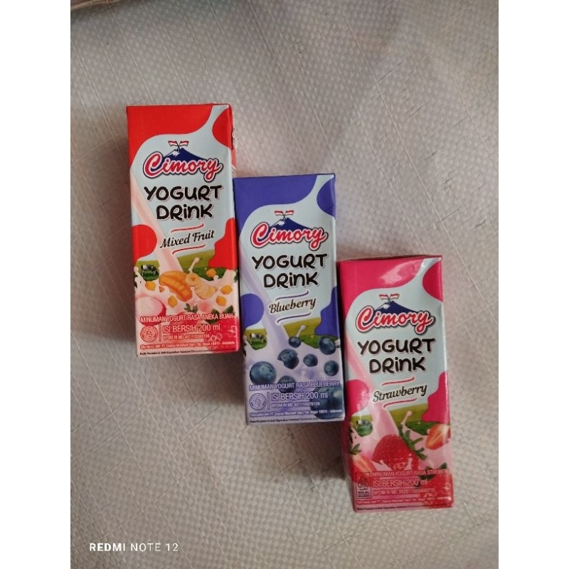 

Cimory Minuman Yogurt - Slop (5botol) @ 65ml, Kotak 200ml