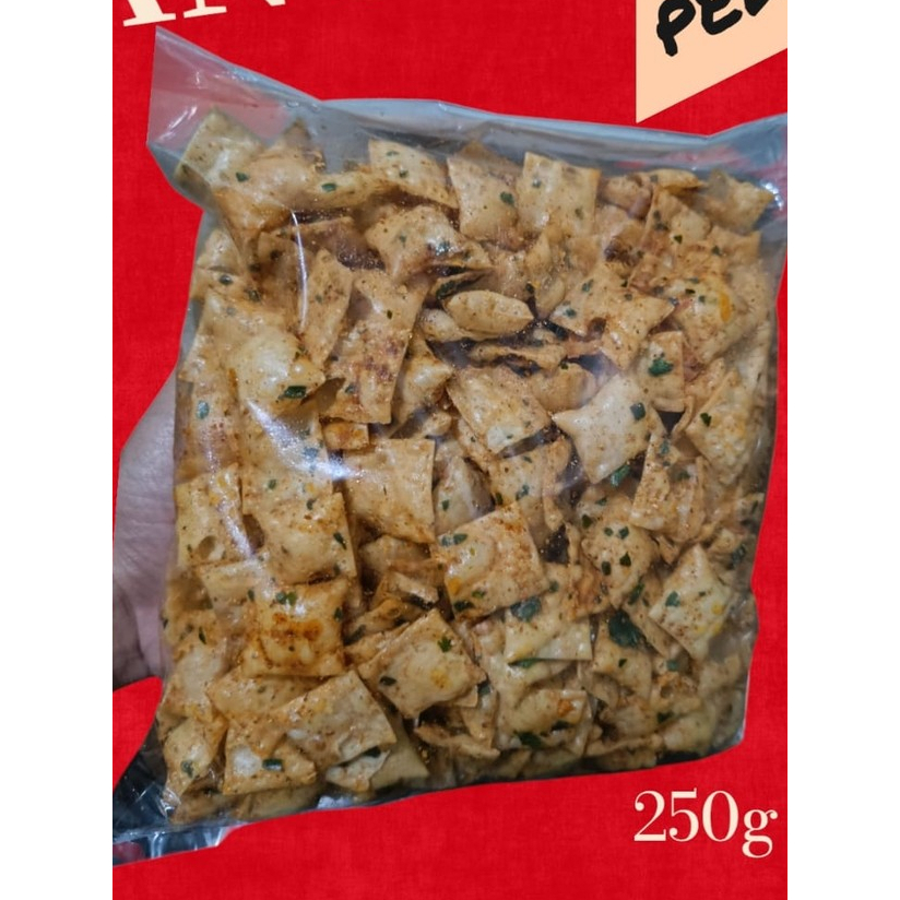 

250 GRAM KERIPIK BAWANG / KERIPIK PANGSIT / KERIPIK AYAM BAWANG / DAUN JERUK / KUE BAWANG / BUMBUCIN