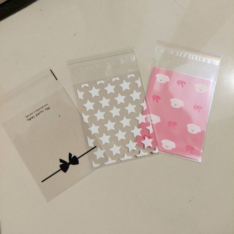 

PLASTIK PACKING SLEEVE KPOP LUCU AESTHETIC ISI 5 BUAH