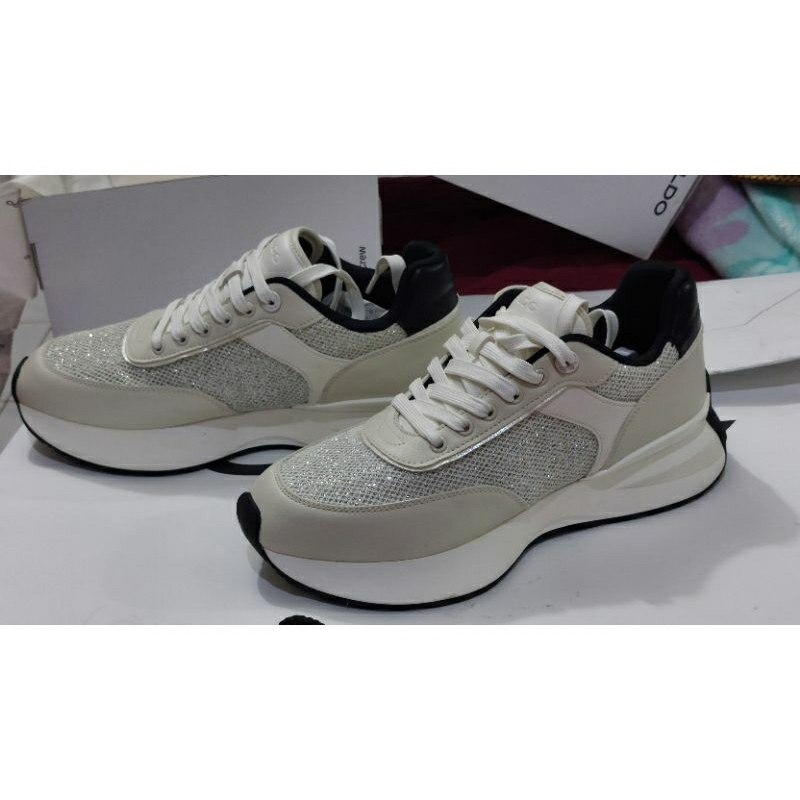 sepatu aldo