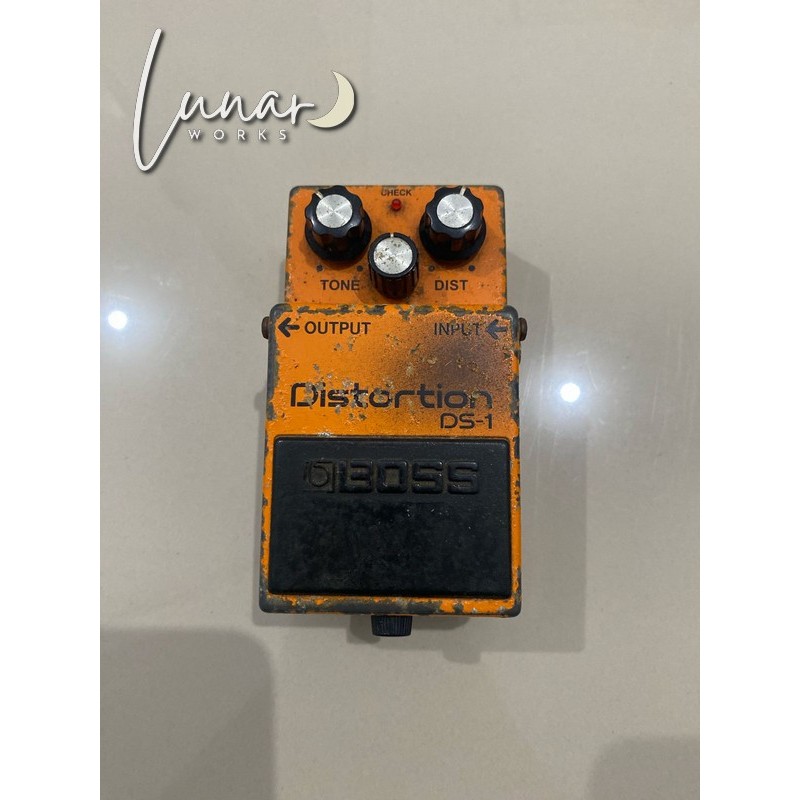 Efek Gitar Boss DS-1 Distortion
