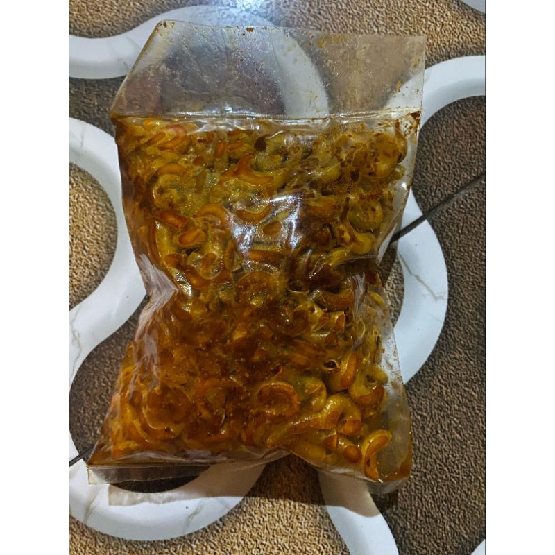 

0,5kg makaroni cikruh full bumbu daun jeruk