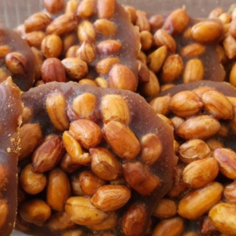 

Ampyang Kacang Gula Merah Hand Made Cemilan Sehat