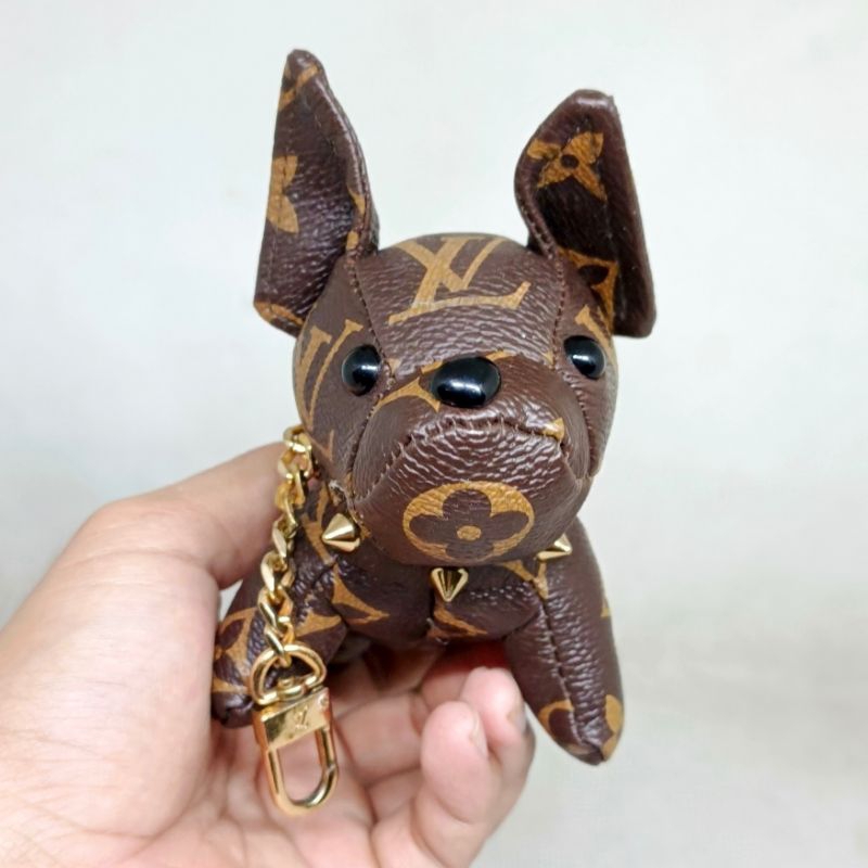 Boneka LV X Bulldog Bag Charm Keychain Gantungan Tas Kunci louis vuitton original 13cm