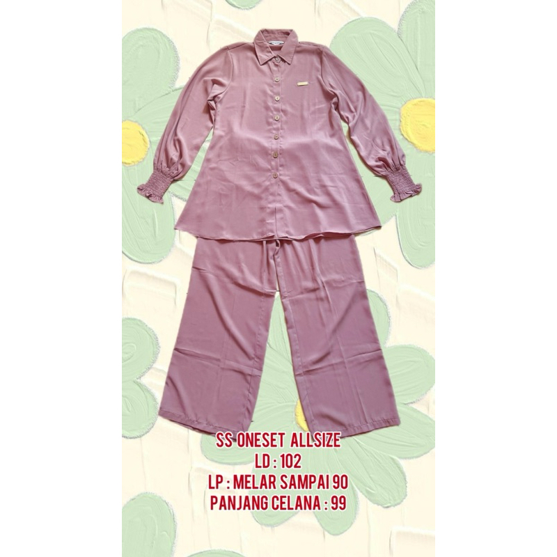 SHELLASAUKIA oneset preloved SHELLASAUKIA