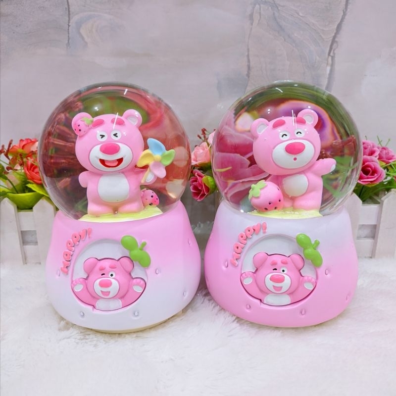 Fitur Lengkap / Snowball Lotso  Pajangan Bola Kaca Musik Box XL100 Lampu Salju Otomatis Berputar