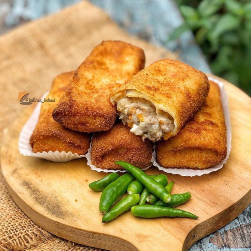 

Risol Rogut Ayam Premium Frozen isi 10