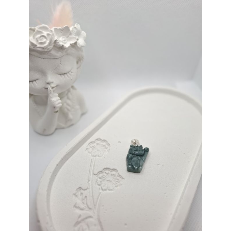 lucky cat pendant,liontin giok kucing keberuntungan