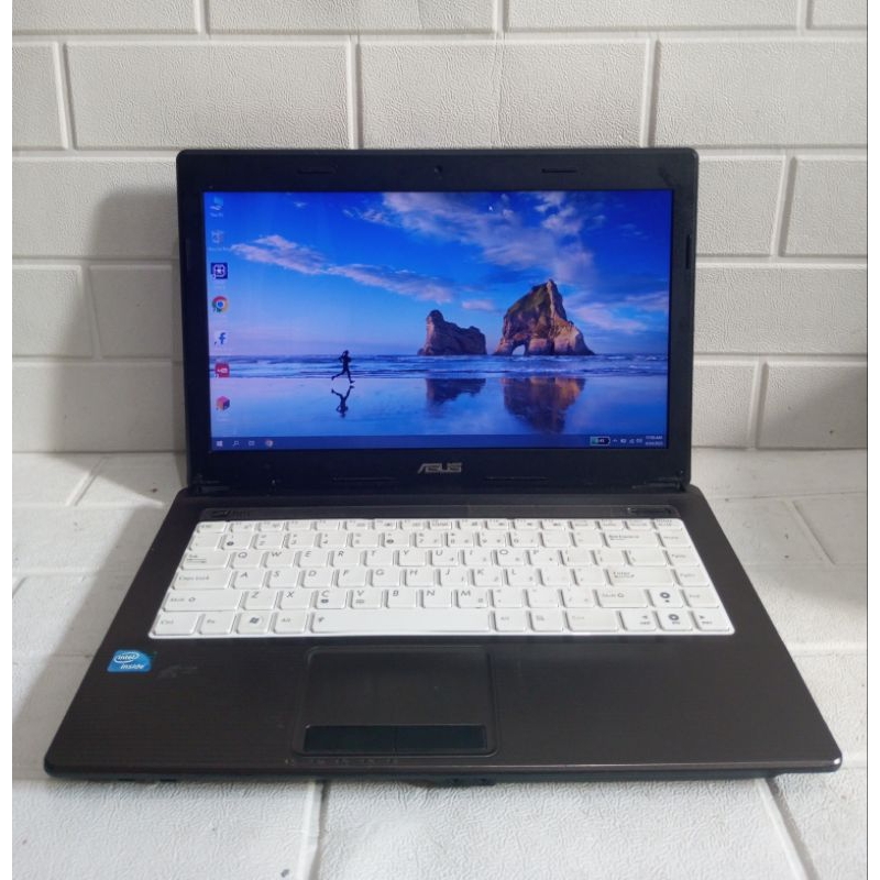 Asus X44H Intel B815 DDR RAM 8GB SSD 128GB 14" Baterai 3 jam