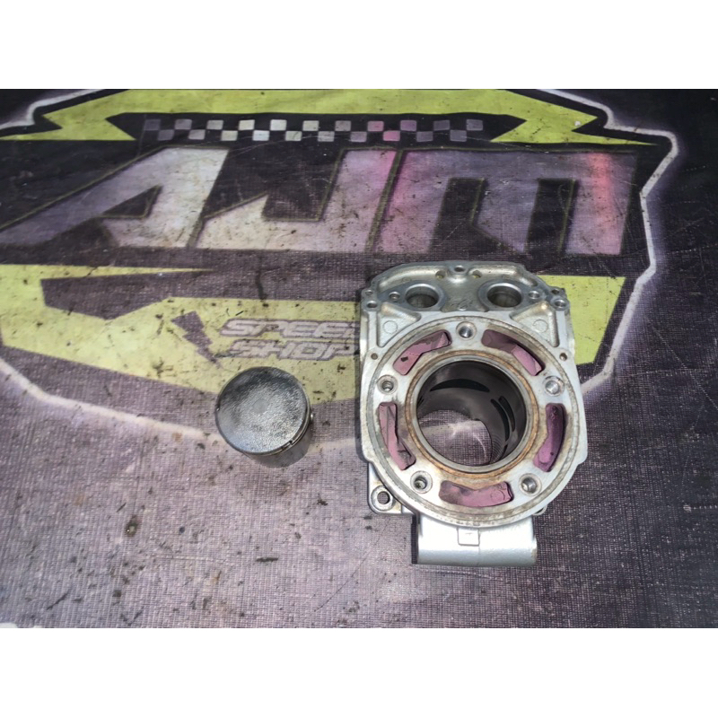 blok boring piston Kawasaki Ninja 150 R RR SS kode B 1855 original copotan