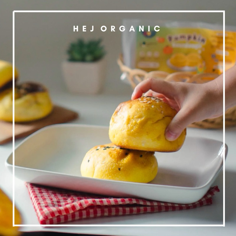 

Roti Mini Pumpkin Jam & Mini Pumpkin Beef Sourdough Natural Egg Free