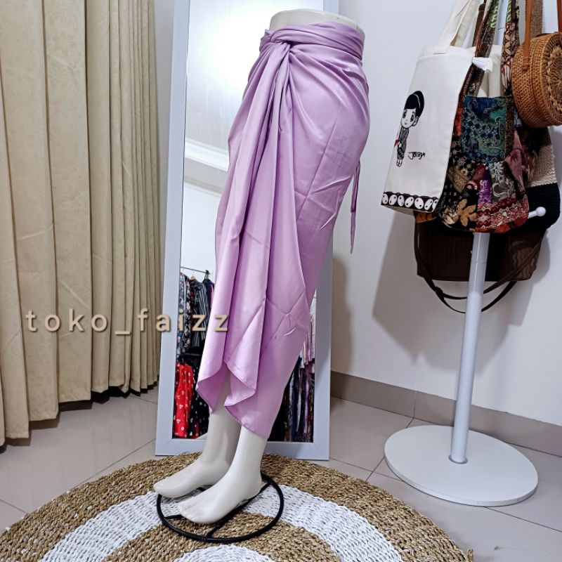 Kain Lilit/Rok Lilit/Rok Kebaya/Rok Wisuda/Bawahan Kebaya/Rok Kartini/Bawahan Wisuda/Lilit Polos