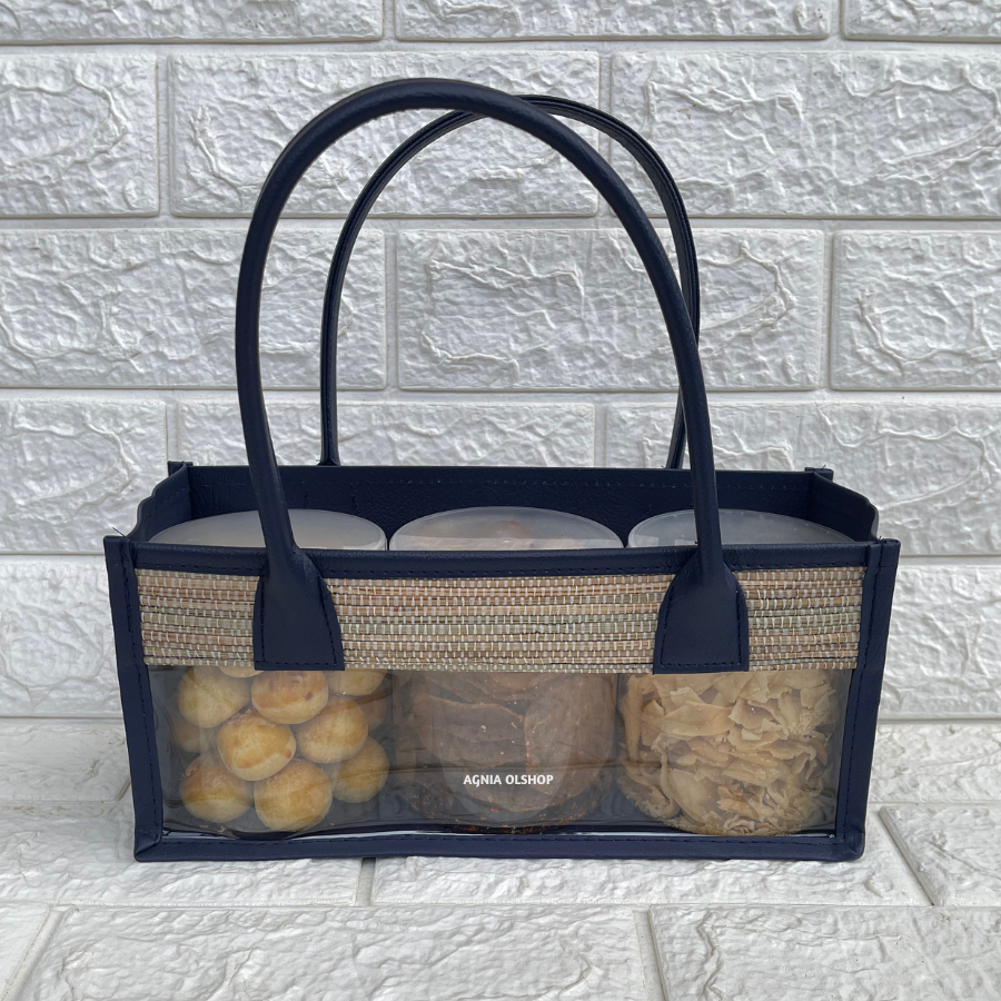

Tas Mika Parcel Mendong (Navy Blue) Untuk Isi 3 Toples Silinder Keranjang Hampers Mika
