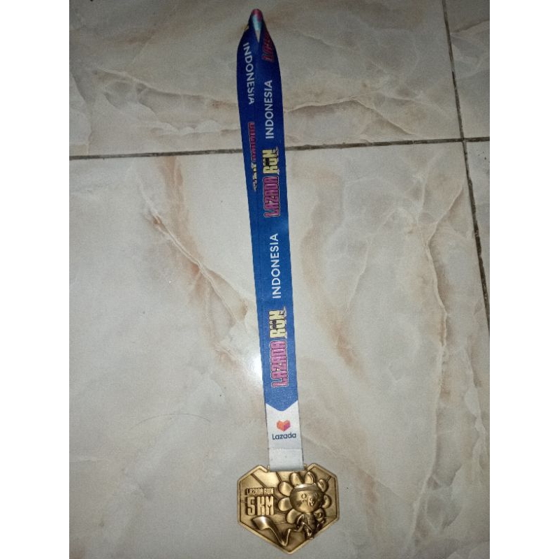 Medali Lazada Run 5km