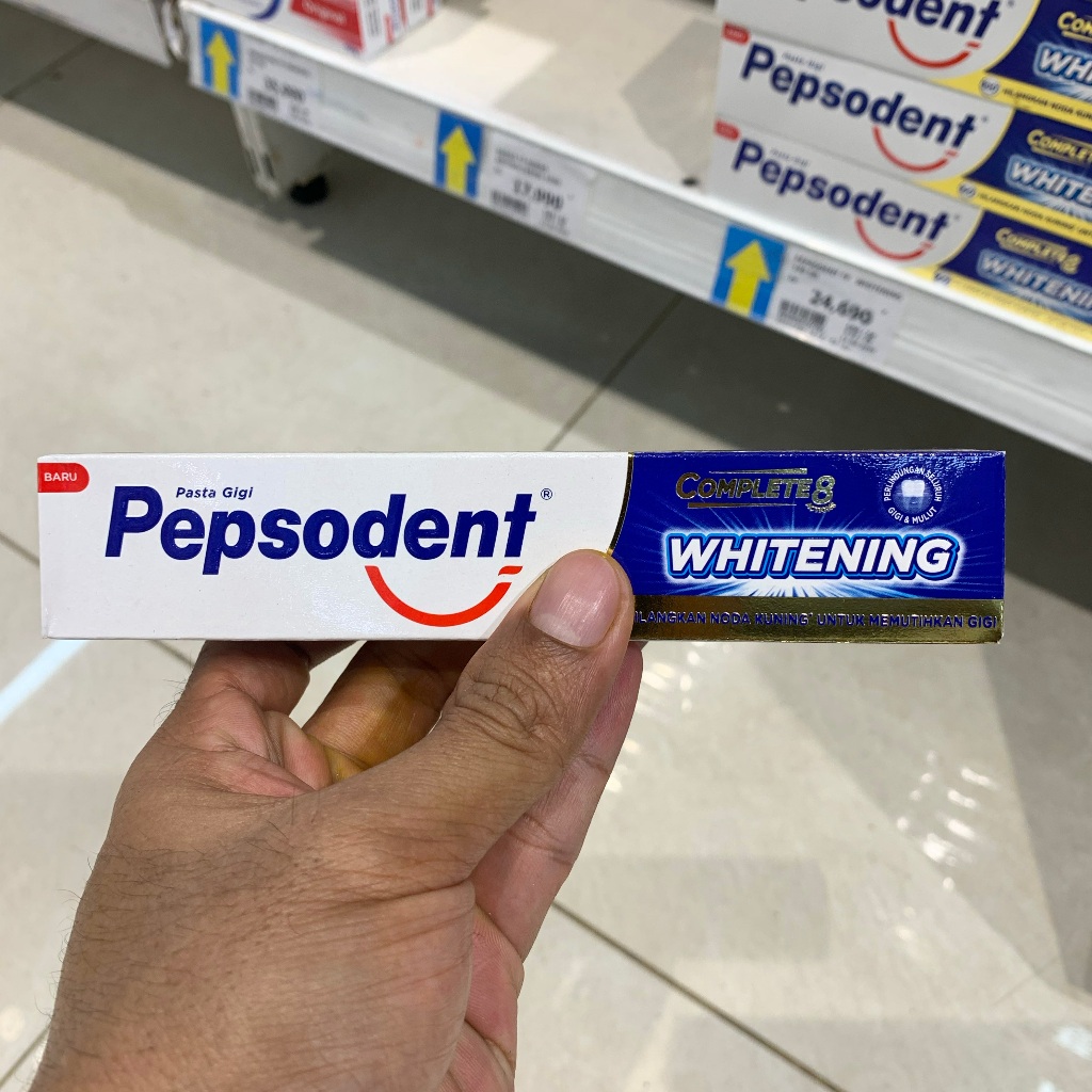 Pepsodent pasta gigi Whitening memutihkan gigi kuning