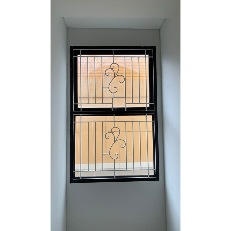 Tralis Besi Minimalis