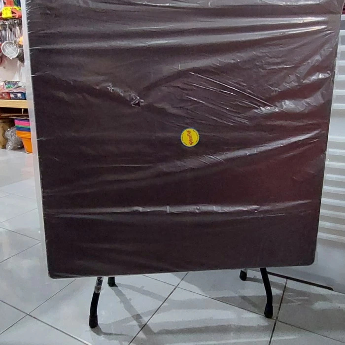 Meja Lipat Phylia Maroon Meja Lipat Phylia 90x90 Meja Sembahyang Meja Usaha Meja Warkop