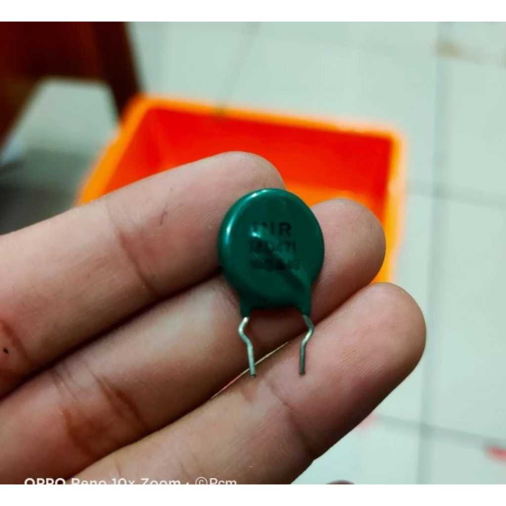 RE3177 varistor mov anti petir hijau maksimal 300v 14d471 14v471 by PCM LTC GLODOK