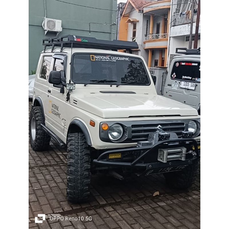 *Roofrack Custom untuk Mobil Jimny Trepes: Cocok untuk Harian maupun Touring**