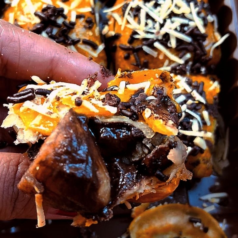 

Bolen Lumer Pisang Coklat Keju 500gr Fresh Khas Bandung