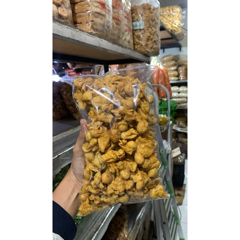 

PANGSIT CUMI