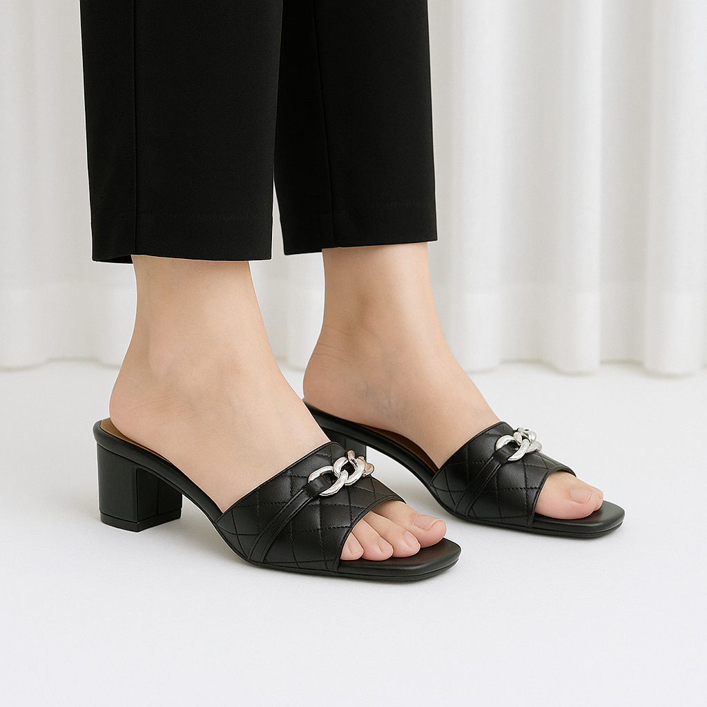 BIG SIZE 45.44.43.42.41 Sandal Selop Heels Wanita Simpel Ukuran Jumbo