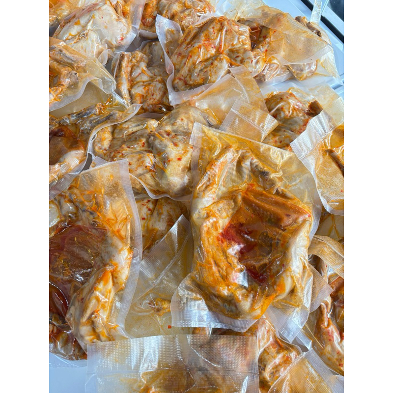

AYAM PEJANTAN BUMBU TALIWANG 1 EKOR