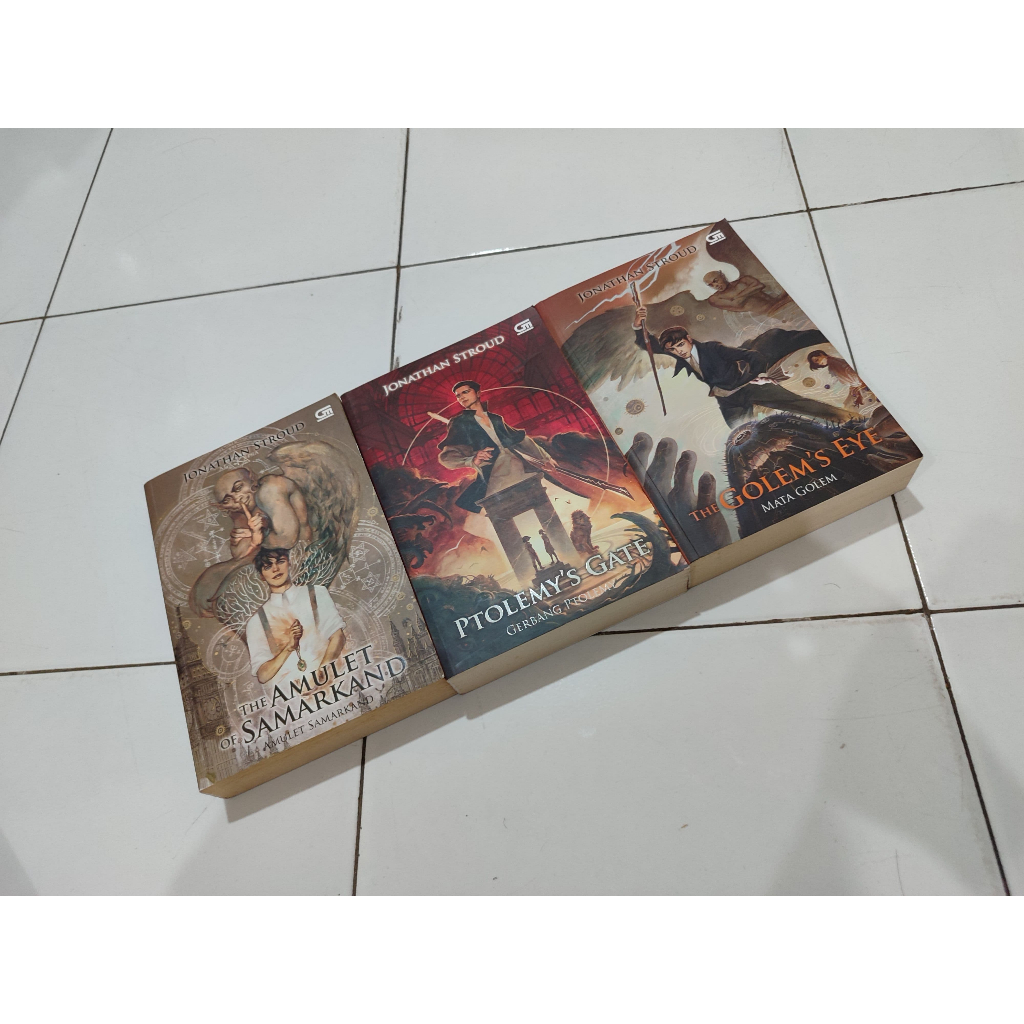 Bartimaeus Trilogy - Jonathan Stroud