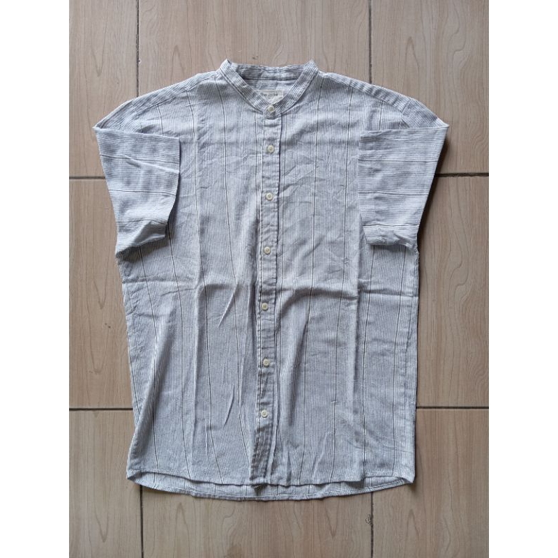 Kemeja Shanghai Merek The Jester Motif Salur Warna Biru Putih Bahan Katun Linen Size M