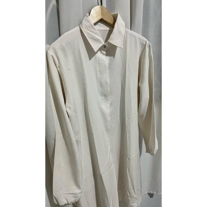 preloved tunik broken white